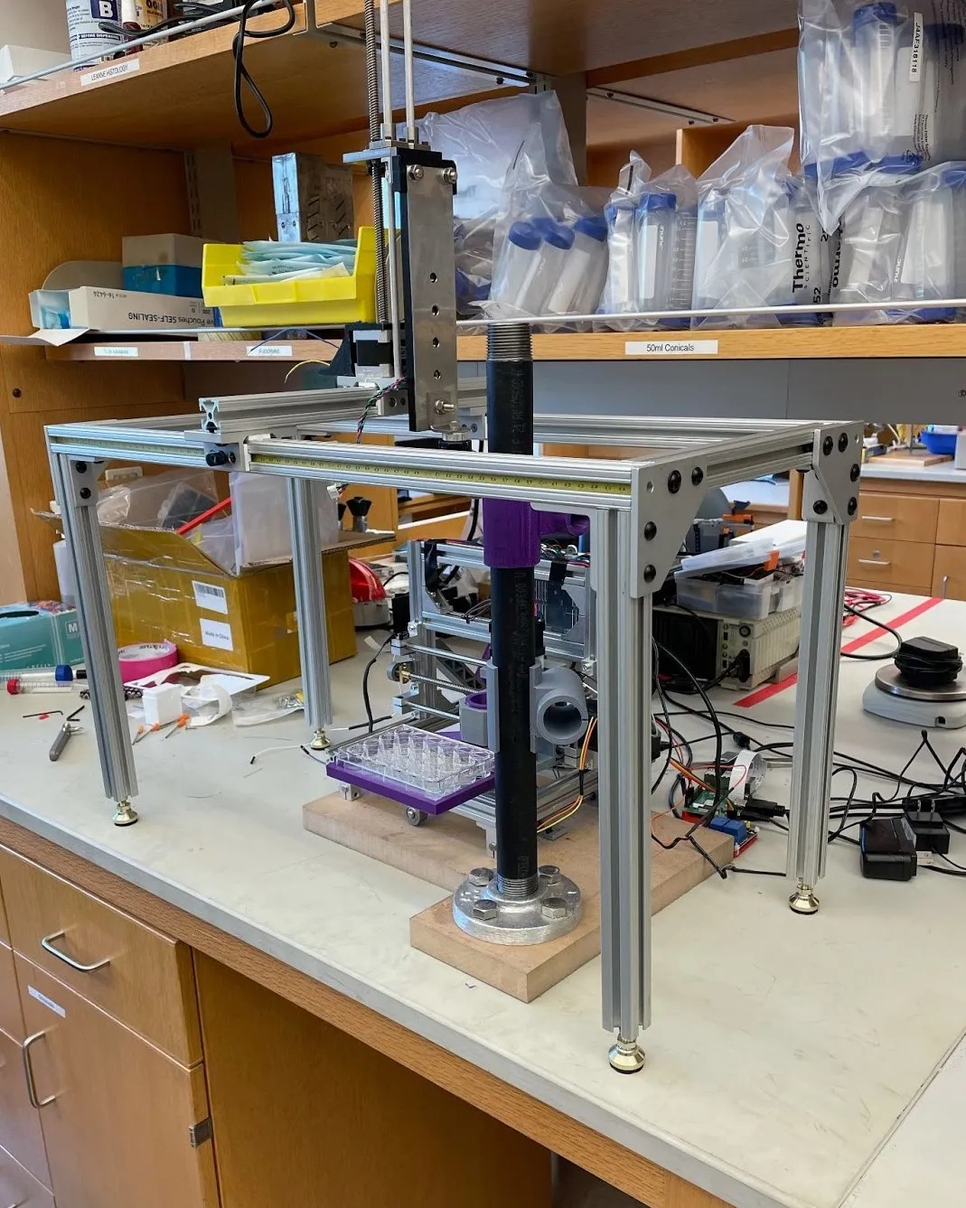 The three-axis camera positioning assembly in the laboratory