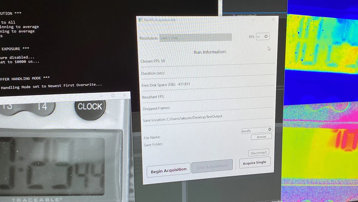 The camera-control interface displaying polarized-light measurements